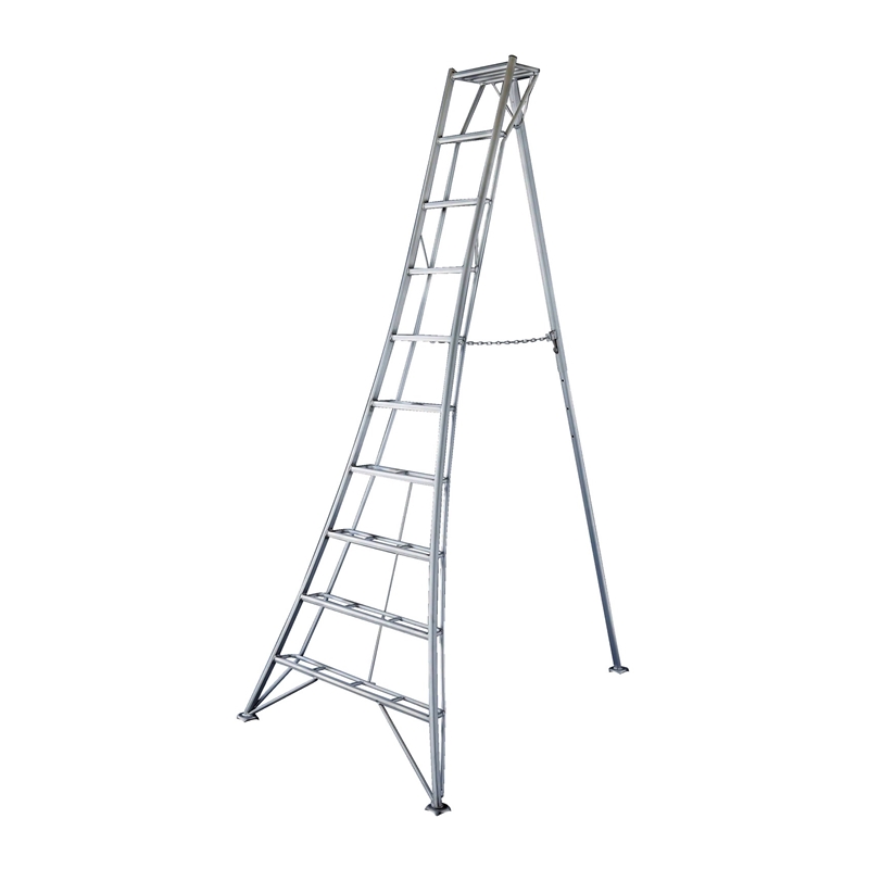 Hasegawa 16 ft. Tripod Ladder